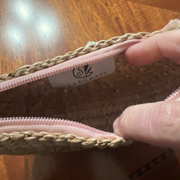 Natural Straw Clutch with Tassel-NWT-Sea & Grass - Picture 5 of 9